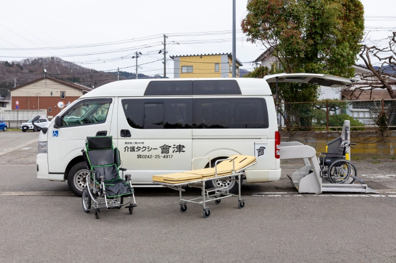 寝台車対応車両（3台）